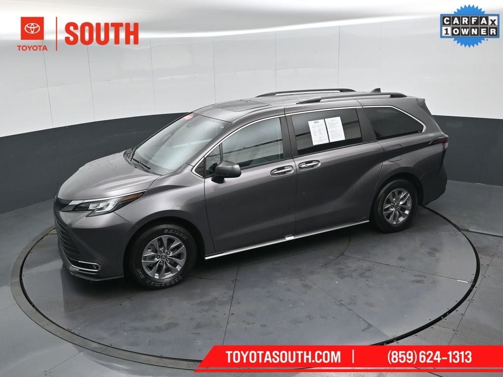 2023 Toyota Sienna XLE 7 Passenger