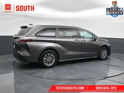 2021 Toyota Sienna XLE 7 Passenger