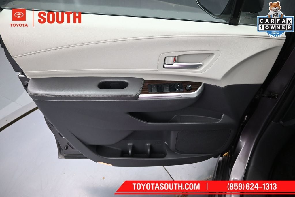 2021 Toyota Sienna XLE 7 Passenger