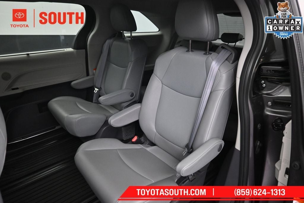 2021 Toyota Sienna XLE 7 Passenger