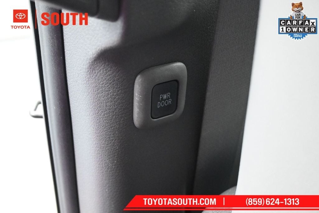 2021 Toyota Sienna XLE 7 Passenger