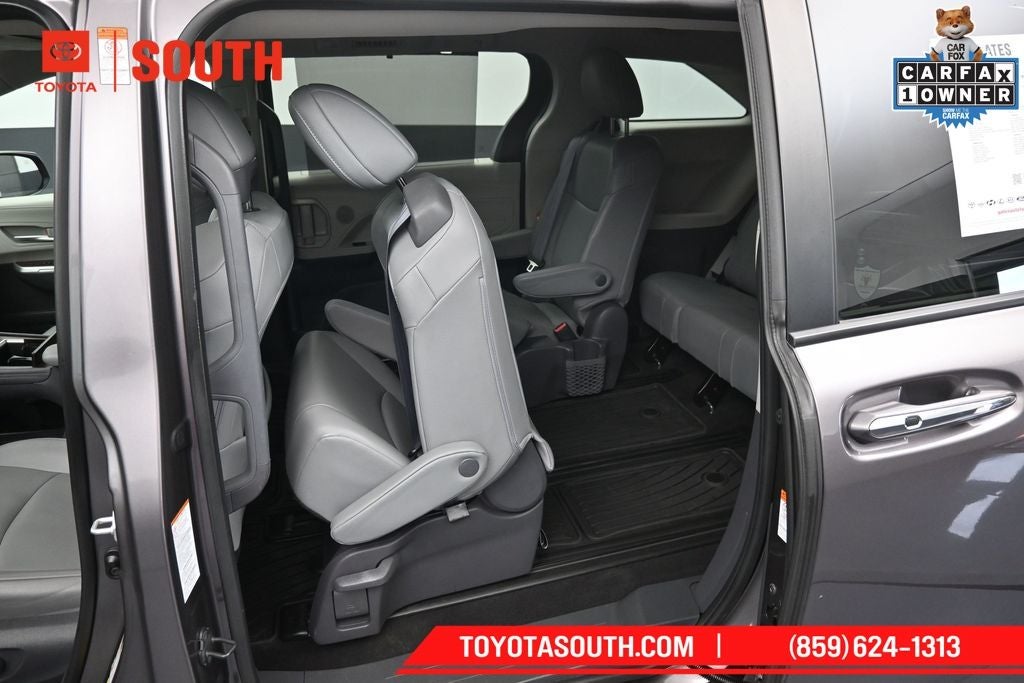 2021 Toyota Sienna XLE 7 Passenger