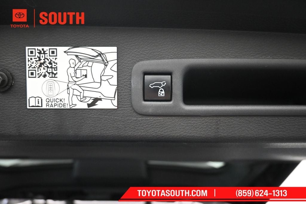 2021 Toyota Sienna XLE 7 Passenger
