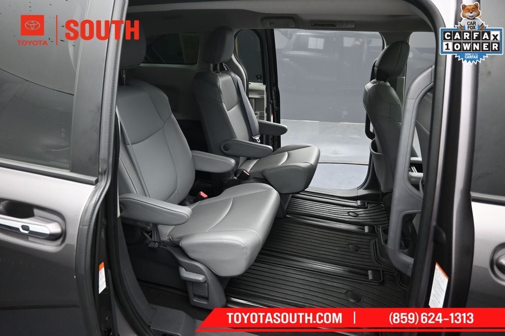2021 Toyota Sienna XLE 7 Passenger