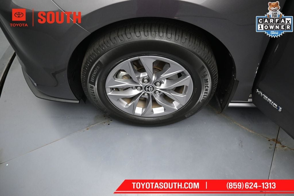 2021 Toyota Sienna XLE 7 Passenger