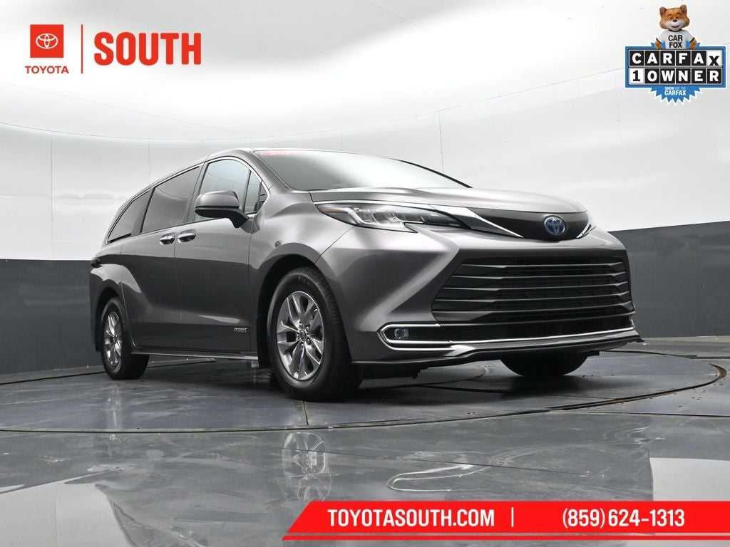 2021 Toyota Sienna XLE 7 Passenger