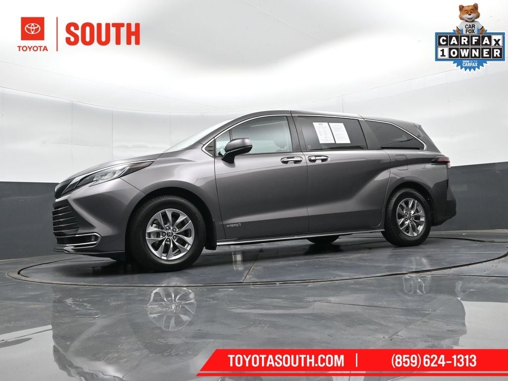 2021 Toyota Sienna XLE 7 Passenger