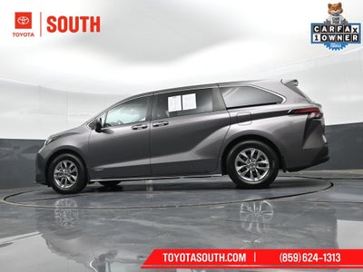 2021 Toyota Sienna XLE 7 Passenger