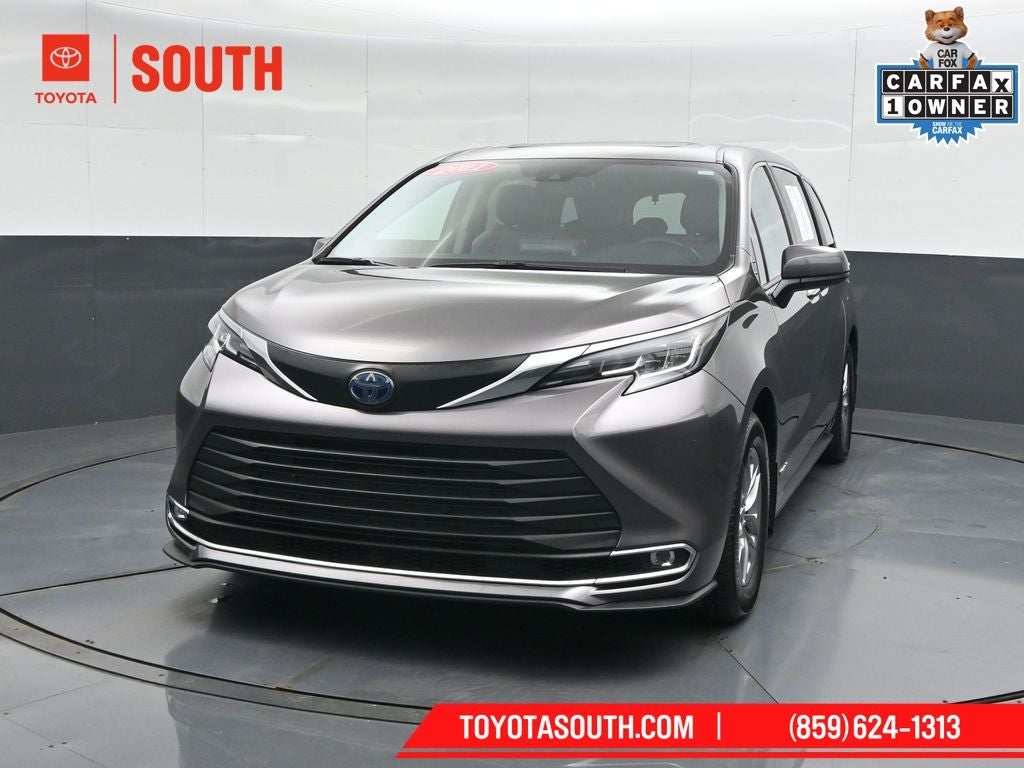 2021 Toyota Sienna XLE 7 Passenger