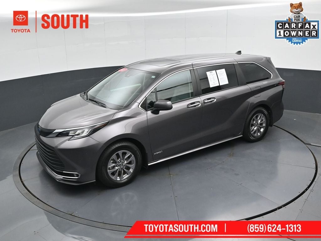 2021 Toyota Sienna XLE 7 Passenger