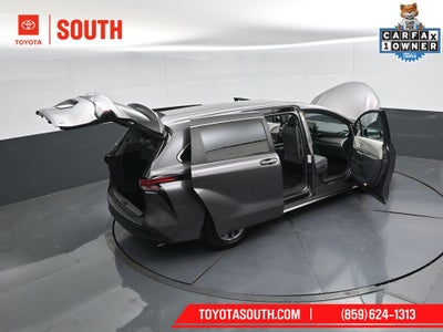 2021 Toyota Sienna XLE 7 Passenger