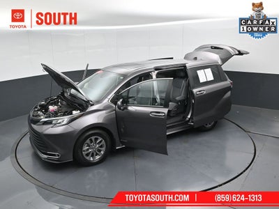 2021 Toyota Sienna XLE 7 Passenger