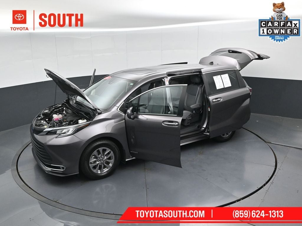 2021 Toyota Sienna XLE 7 Passenger