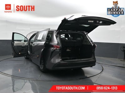 2021 Toyota Sienna XLE 7 Passenger
