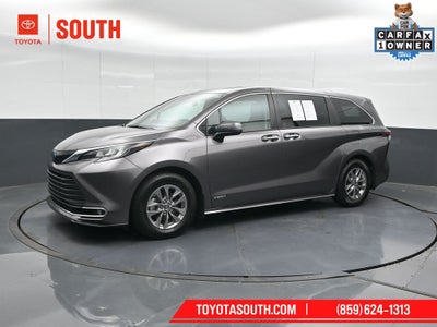 2021 Toyota Sienna XLE 7 Passenger