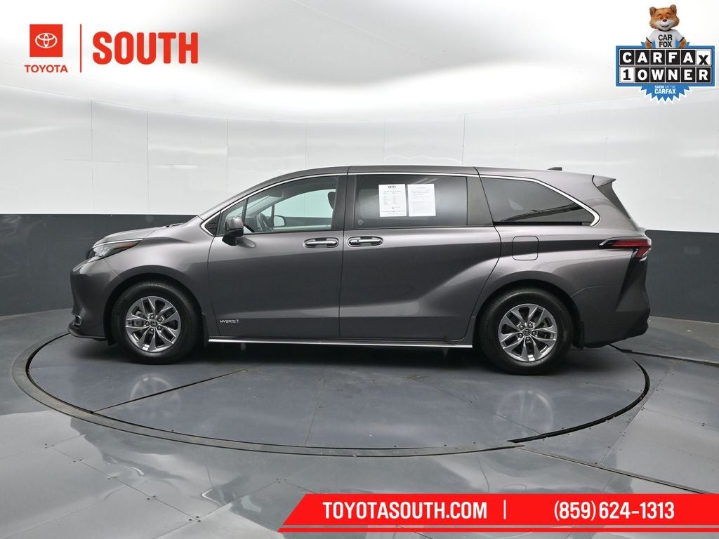 2021 Toyota Sienna XLE 7 Passenger