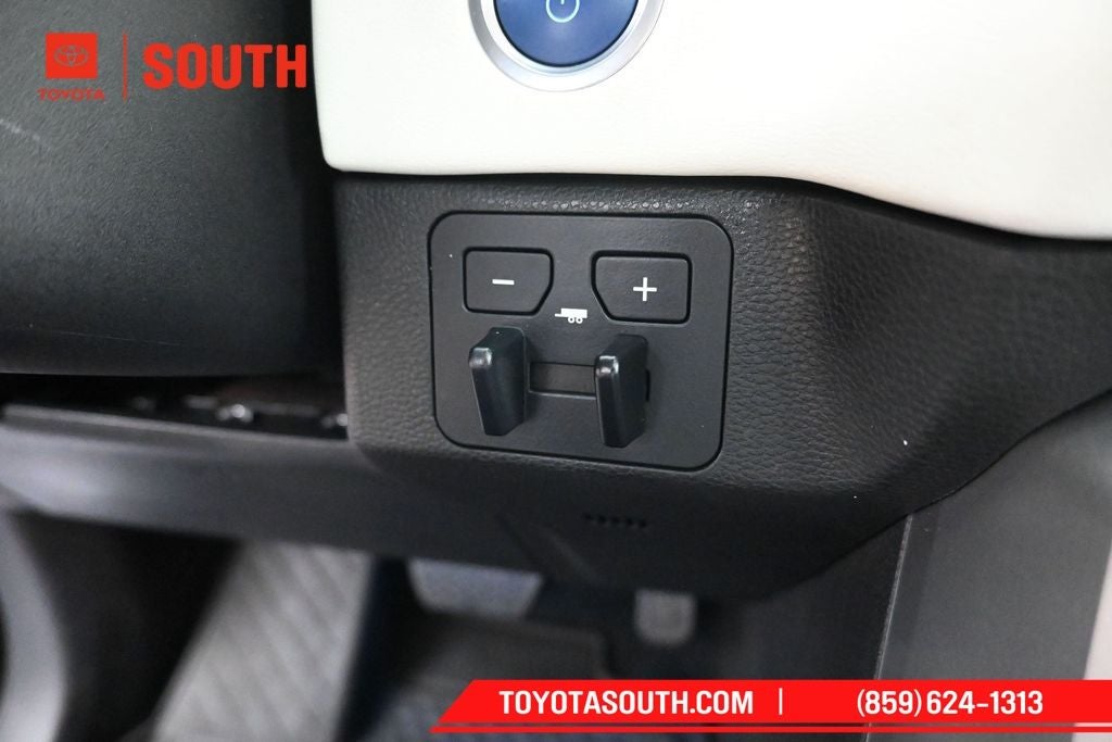 2024 Toyota Sequoia Capstone