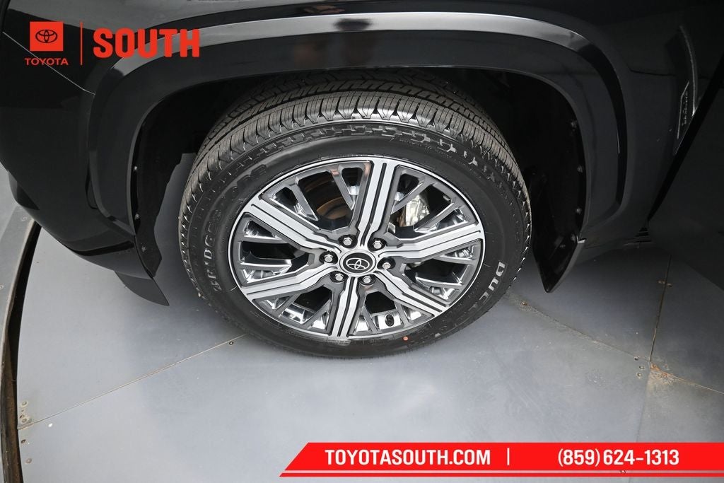 2024 Toyota Sequoia Capstone