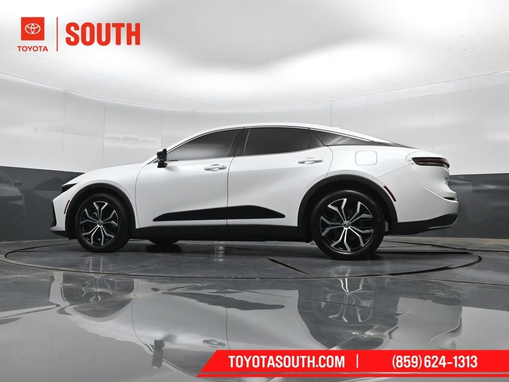 2024 Toyota Crown XLE