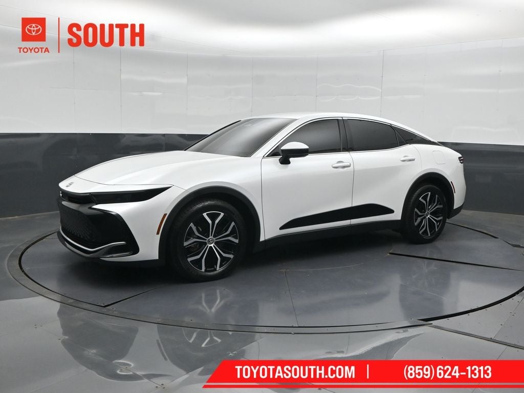 2024 Toyota Crown XLE
