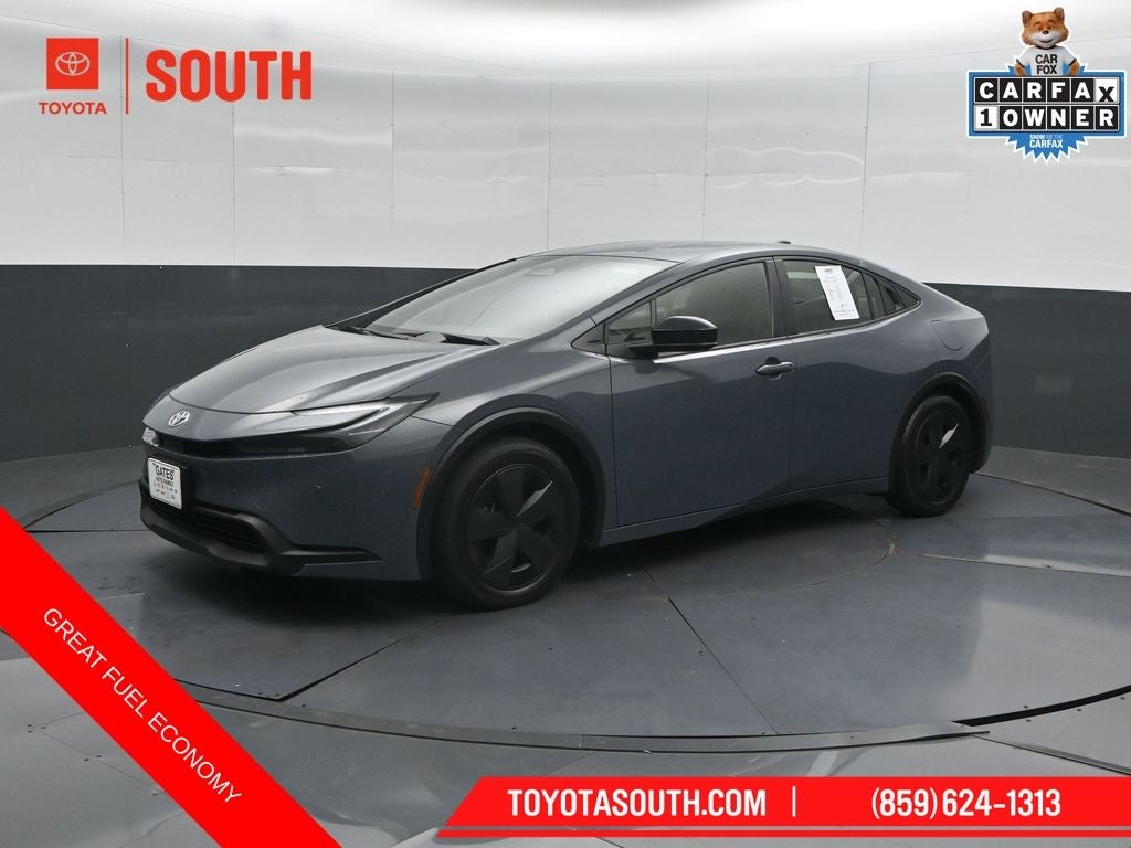 2025 Toyota Prius LE