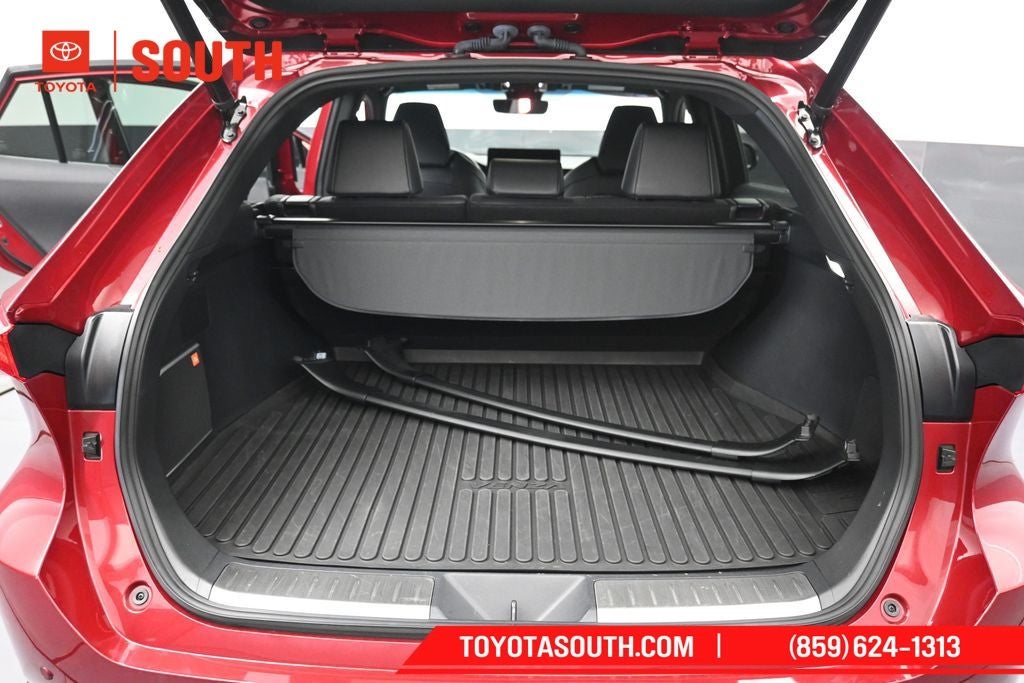 2023 Toyota Venza XLE