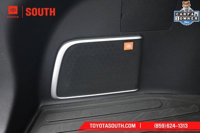2023 Toyota Venza XLE