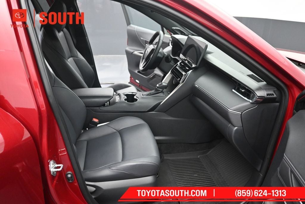 2023 Toyota Venza XLE