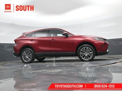 2023 Toyota Venza XLE