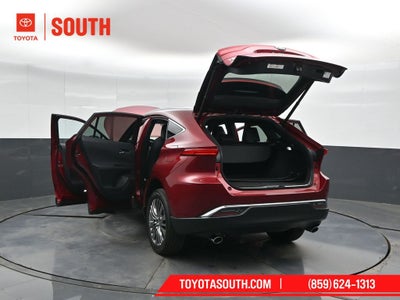 2023 Toyota Venza XLE
