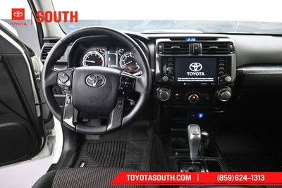 2022 Toyota 4Runner TRD Off-Road