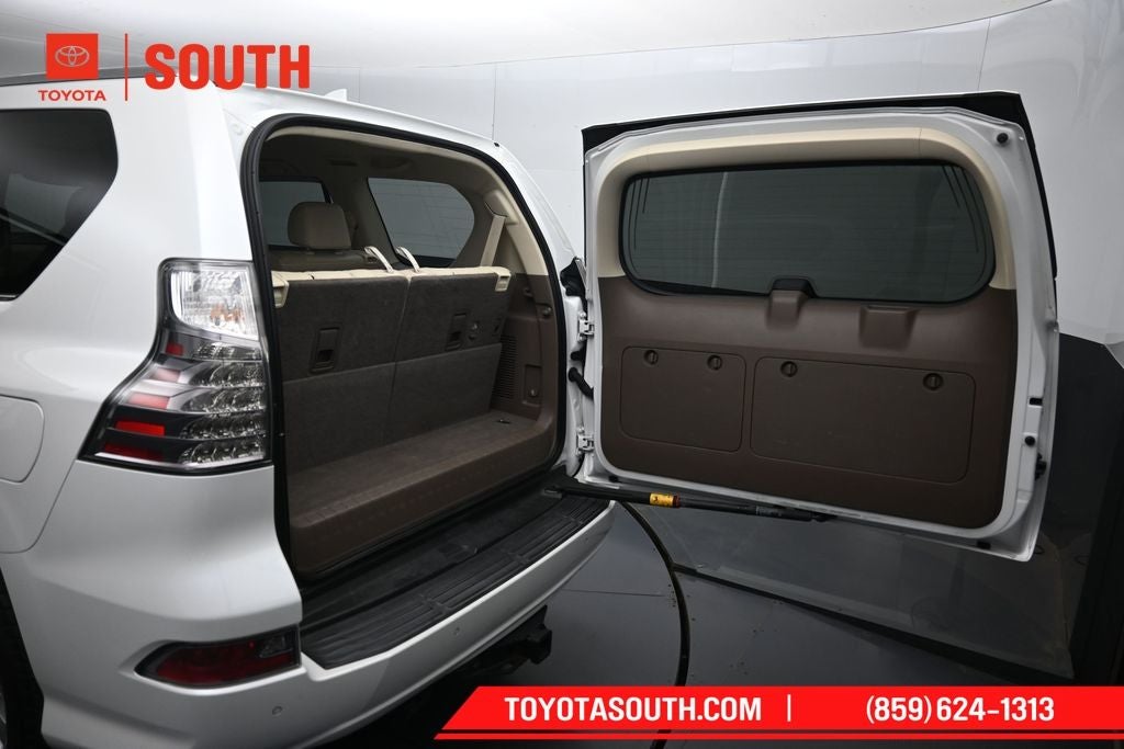 2017 Lexus GX 460