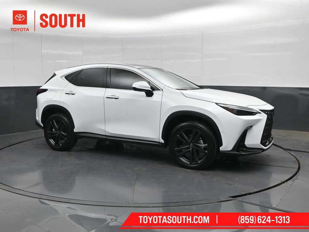 2026 Lexus NX 450h+ Luxury