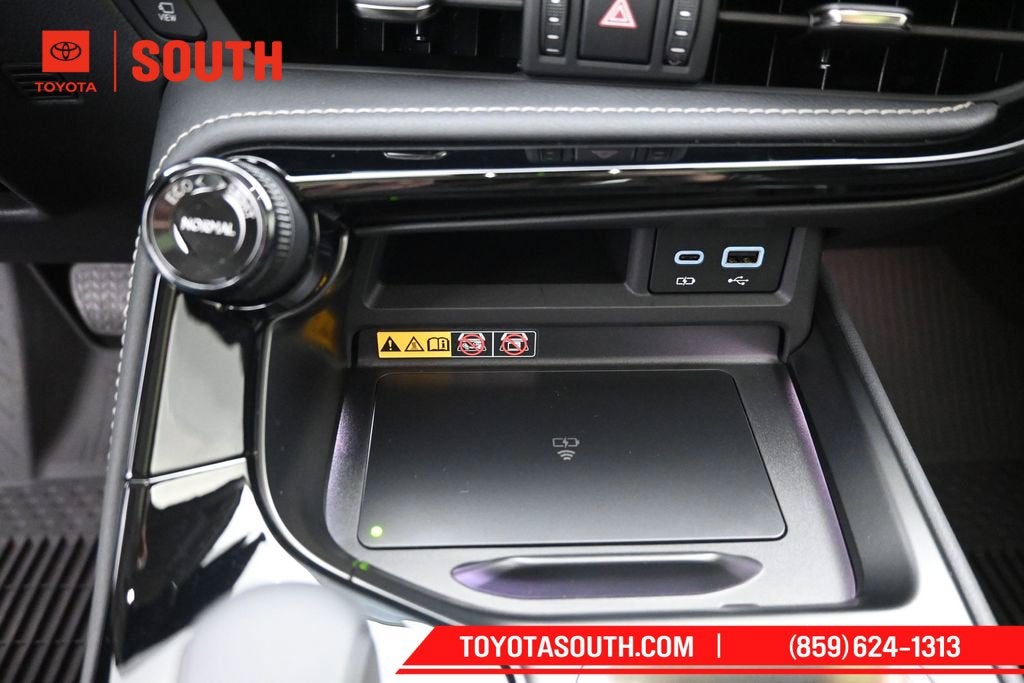 2026 Lexus NX 450h+ Luxury