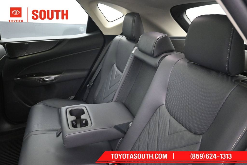 2026 Lexus NX 450h+ Luxury