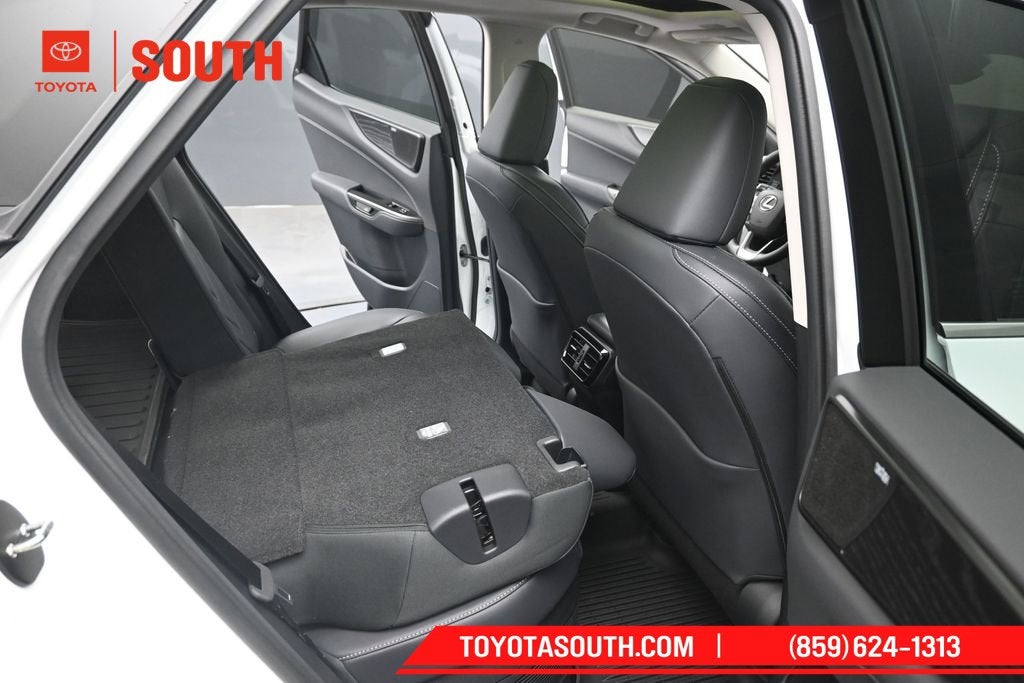 2026 Lexus NX 450h+ Luxury
