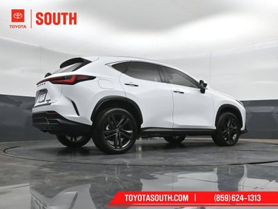 2026 Lexus NX 450h+ Luxury