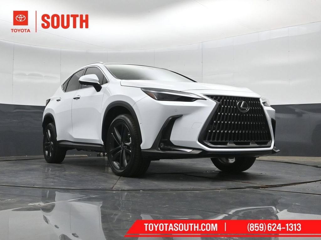 2026 Lexus NX 450h+ Luxury