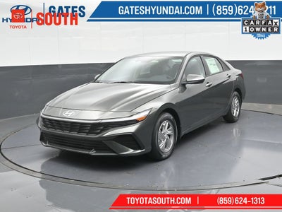 2025 Hyundai Elantra SE