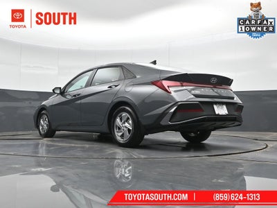 2025 Hyundai Elantra SE