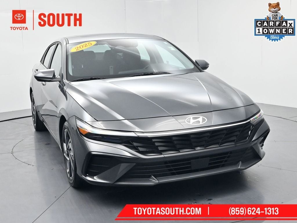 2025 Hyundai Elantra SEL Convenience