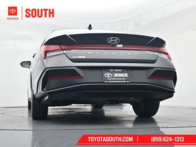 2025 Hyundai Elantra SEL Convenience