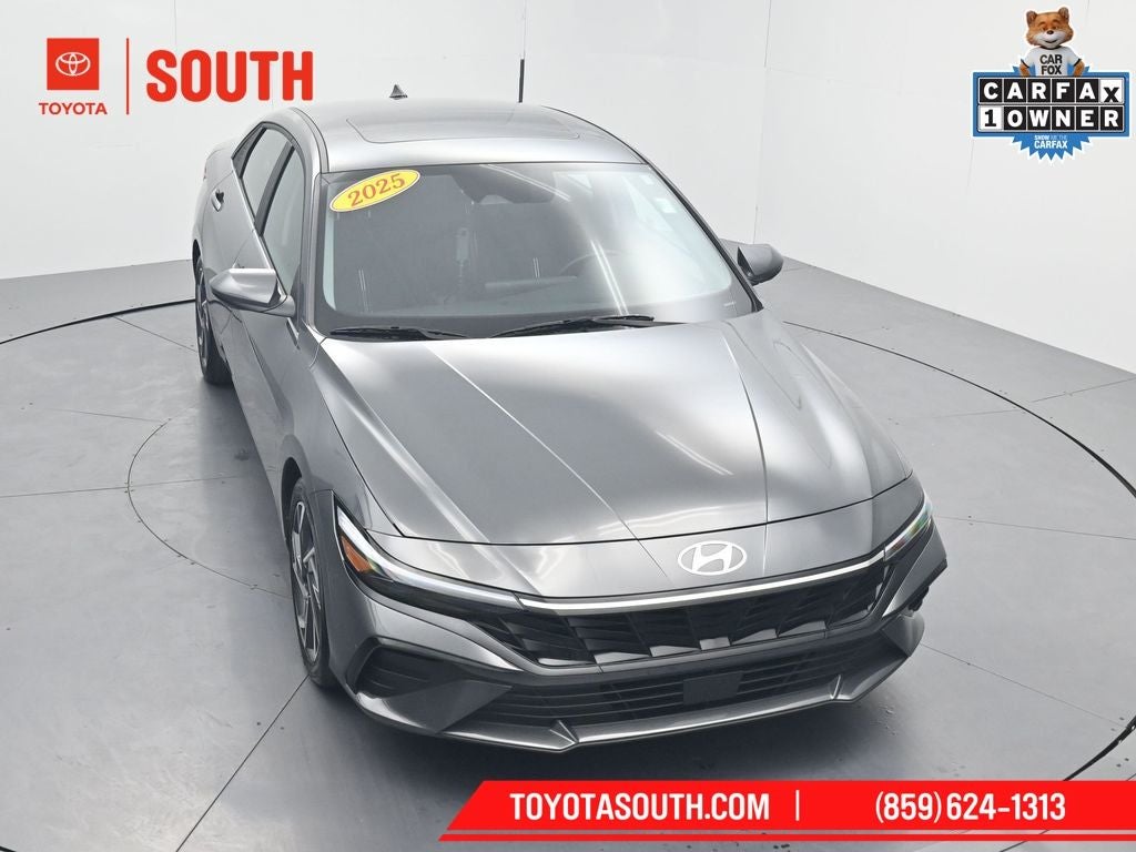 2025 Hyundai Elantra SEL Convenience