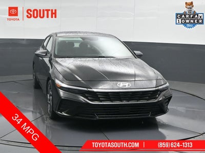 2025 Hyundai Elantra SEL Convenience