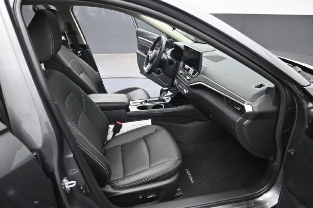 2025 Nissan Altima 2.5 SL