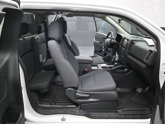 2024 Nissan Frontier S w/t Utility Package