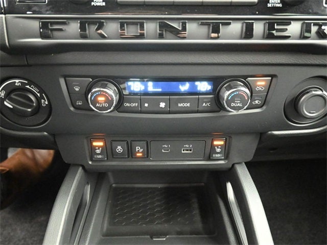 2026 Nissan Frontier Crew Cab SV