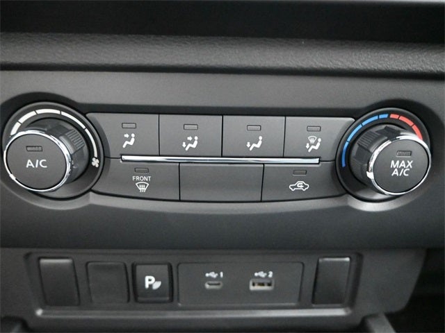 2026 Nissan Frontier Crew Cab SV