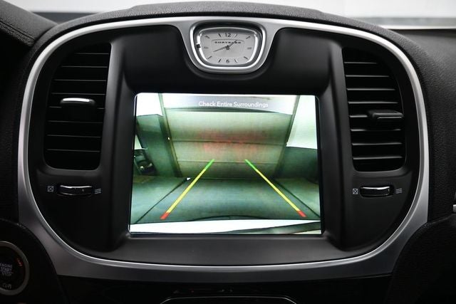 2022 Chrysler 300 Touring