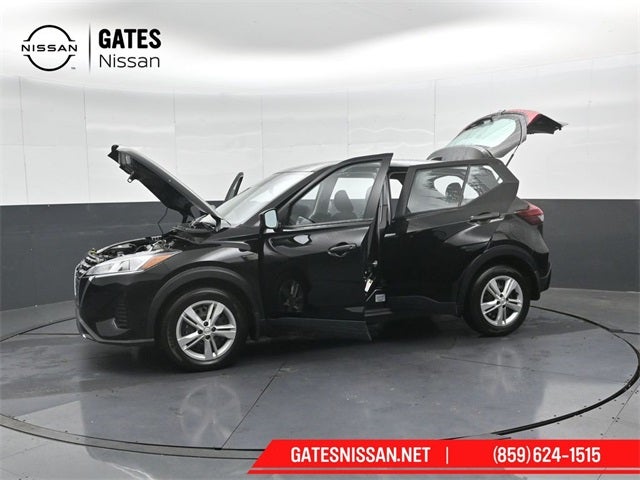 2024 Nissan Kicks S